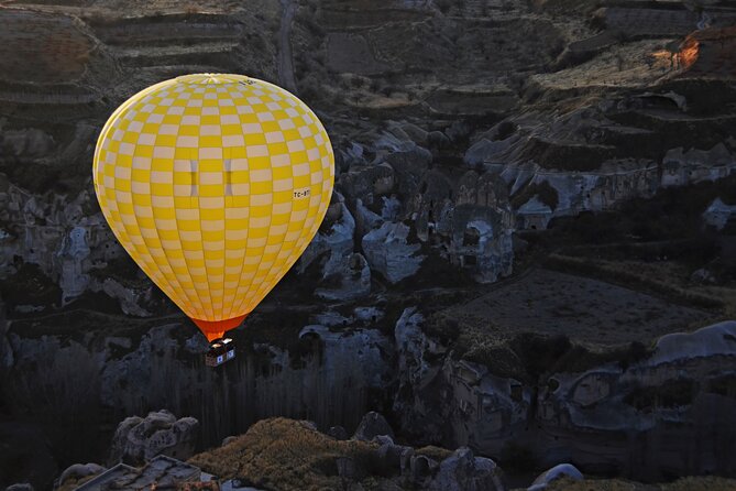 1 Hour Standard Flight at GOREME OVER - Rock formations, valleys, and the changing morning light
