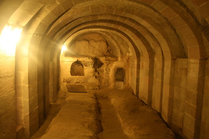2 Days Cappadocia Tour From Istanbul - Day two: Uchisar, churches, pottery, and fairy chimneys