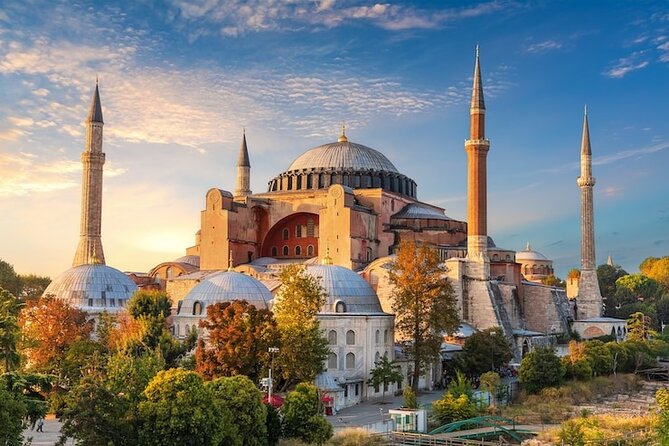 8-Day Private Guided Turkey Tour with Accommodation - Cappadocia’s Red Tour brings the famous rock formations
