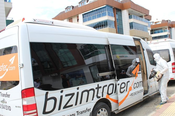 Airport Tansfer - Air-conditioned minibus travel and shared rides