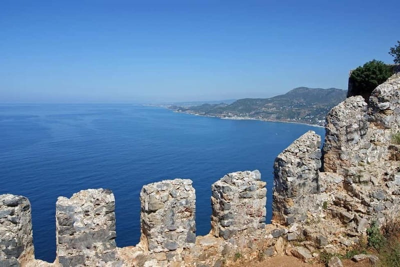 Alanya: Castle Tour with Damlatas Cave & Cable Car Options - What the three-hour plan really gives you