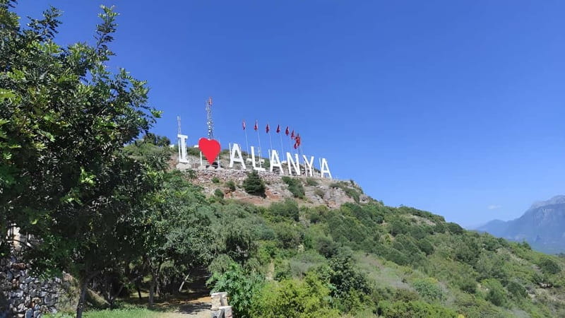Alanya: Castle Tour with Damlatas Cave & Cable Car Options - The cable car: the most enjoyable shortcut to the castle