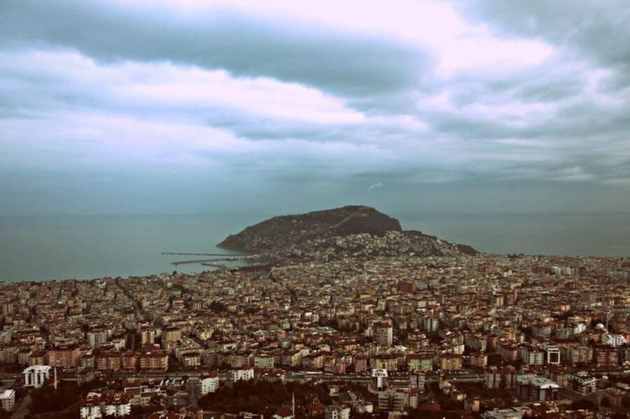 Alanya: City Tour with Cable Car and Damlatas Cave 3 in 1 - Cleopatra Beach, legends, and limited beach time