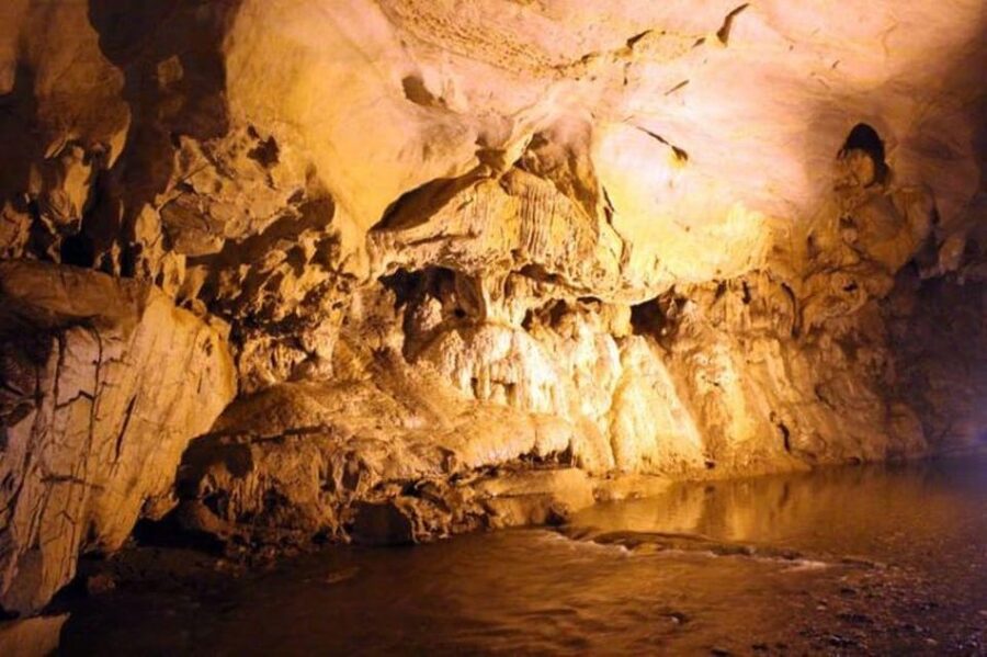 Alanya: City Tour with Cable Car and Damlatas Cave 3 in 1 - The cable car ride up Alanya’s castle hill