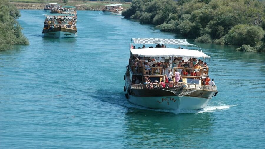 Alanya/Side: Manavgat River & Waterfall, Boat Tour, & Bazaar - The Manavgat Bazaar and the question of real shopping