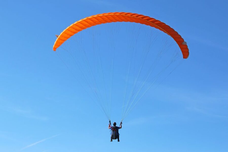 Alanya: Tandem Paragliding Experience Over Cleopatra Beach - Why paragliding over Cleopatra Beach is special