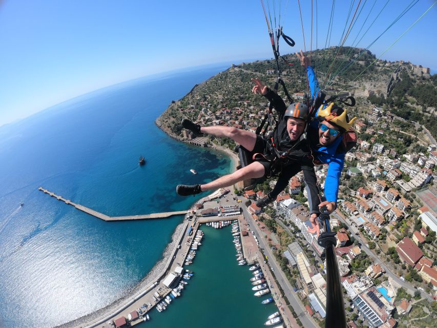 Alanya: Tandem Paragliding Over a Castle and the Sea - Why the Alanya setting makes this flight special