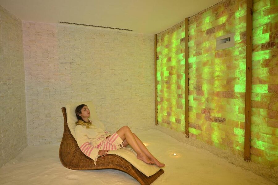 Alanya: Turkish Bath with Foam and Aromatherapy Massages - Crowds, Waiting, and the Real Pace of the Day