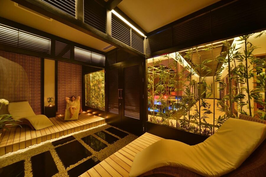 Alanya: Turkish Bath with Foam and Aromatherapy Massages - The $18 Price: Strong Value With a Few Conditions