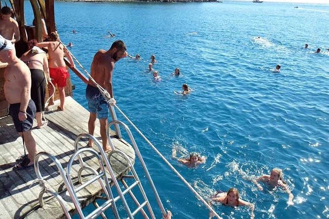 All Inclusive Marmaris Boat Trip With Lunch & Unlimited Drinks - Aquarium Bay offers the first swim