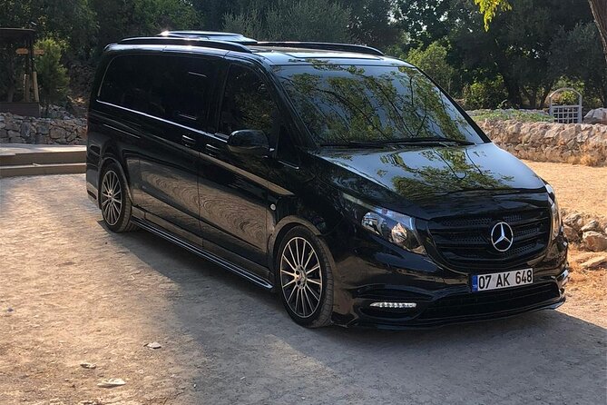 Antalya Airport to Side ,Lara, Belek Hotels Private Transfer - The right vehicle for a group of six