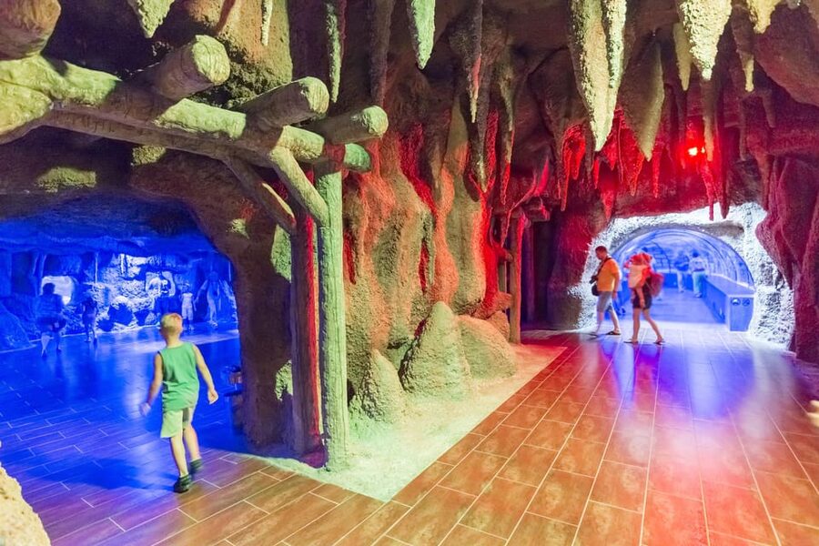 Antalya: Aquarium and Wax Museum Entry Ticket - The main tunnel, sharks, and a sunken airplane