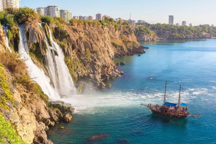 Antalya: Guided Old Town Tour with Boat Trip and Lunch - The old harbor and a 30-minute Mediterranean cruise