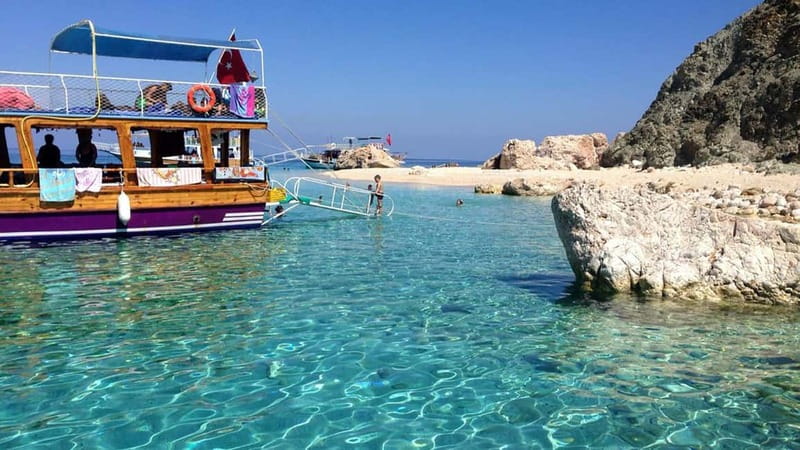 Antalya/Kemer: Adrasan Suluada Island Boat Tours with Lunch - Lunch with fish, pasta, and salad