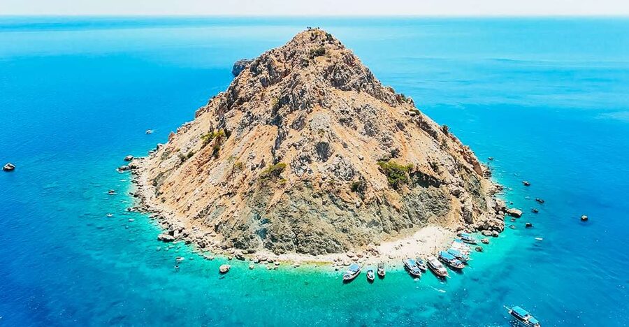 Antalya/Kemer: Suluada Island Small-Group Boat Tour w/ Lunch - Lunch on board keeps the day simple