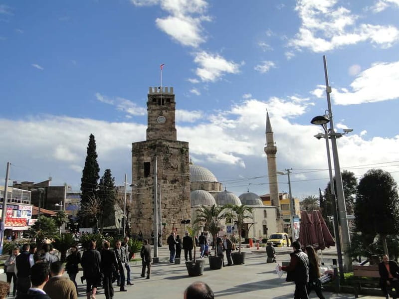 Antalya: Old Town Walking Tour with Dessert Tasting - Semolina Halva with Ice Cream, Tahini, and Peanuts