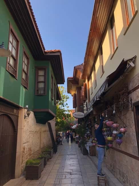 Antalya: Old Town Walking Tour with Dessert Tasting - Why Önder Gets Such Strong Praise
