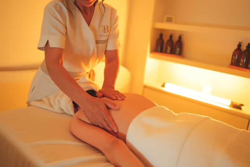 Antalya: Spa and Skin Care Experience with Massage and Drink - Changing, lockers, and spa etiquette