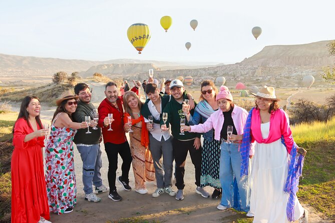 Balloons watching Tour w/ PickUp, Breakfast - Who should book this Goreme balloon tour?