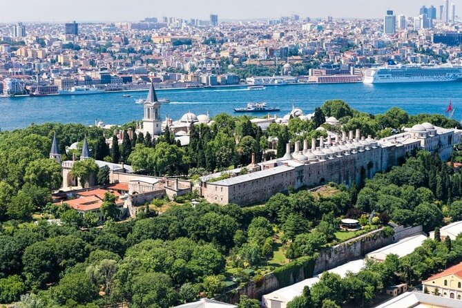 Best Istanbul tour with private guide by skipping ticket line - Grand Bazaar: shopping with a guide’s local help