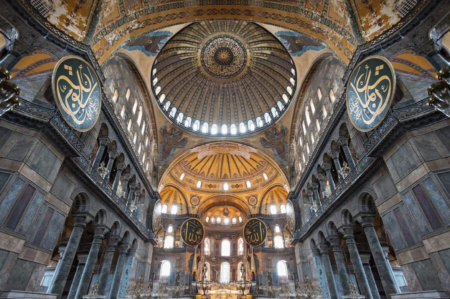 Best of Istanbul: Private Guided Istanbul Tour - Topkapi Palace and two hours of Ottoman power