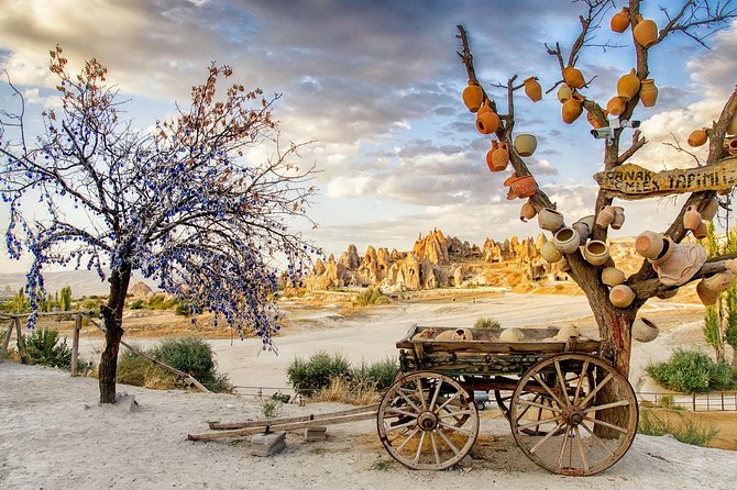 Best of Red and Green Small Group Guided Tour - Fairy Chimneys and Uçhisar Castle show Cappadocia’s odd shapes