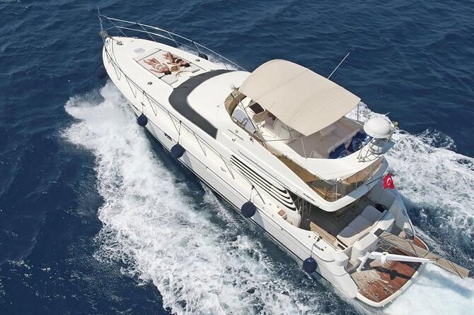 Bodrum Private Motor-Yacht Tour With Lunch For 6 Hours - Rabbit Bay and the rabbit-shaped islet