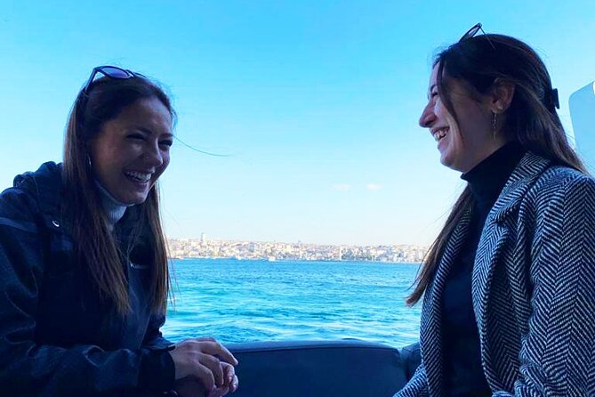 Bosphorus & Golden Horn: Sunset Yacht Cruise with Expert Guide - Why a two-hour Bosphorus cruise works so well