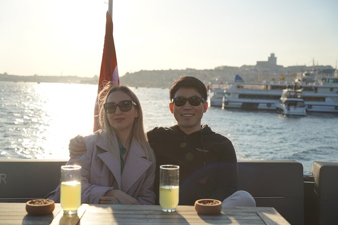 Bosphorus Sunset Cruise on Luxury Yacht with Transfers - Rumeli Fortress and the Fatih Sultan Mehmet Bridge