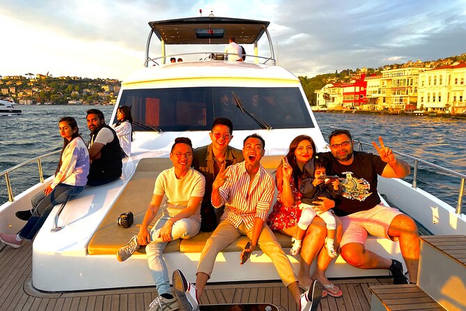 Bosphorus Sunset Yacht Cruise with Snacks and Live Guide - Snacks, tea, and drinks on the Bosphorus