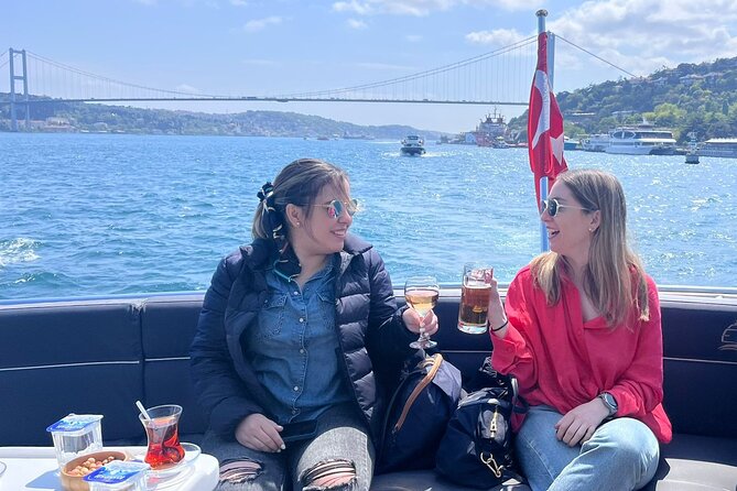 Bosphorus Yacht Cruise with Stopover on the Asian Side - (Morning or Afternoon) - Timing, pickup, and small planning tips