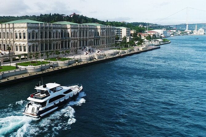 Bosphorus Yacht Cruise with Stopover on the Asian Side - (Morning or Afternoon) - The first stretch: European shores, bridges, and palaces