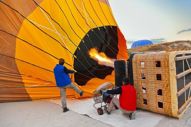 Budget Hot Air Balloon Ride over Cappadocia - Breakfast, sparkling juice, and the landing