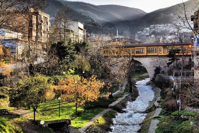 Bursa Full-Day Tour From Istanbul With Cable Car - A brief look at Bursa’s Green Mosque