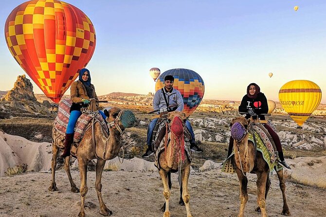 Cappadocia Camel Ride Experince Sunrise Sunset Daytime - Getting Comfortable Before the Camels Move