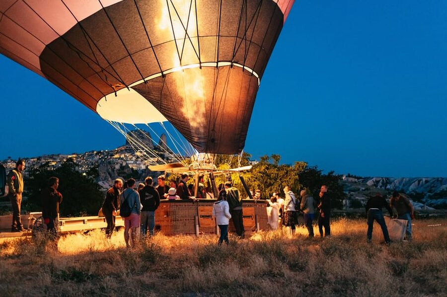 Cappadocia: Goreme Hot Air Balloon Flight at Sunrise - Small details that improve the morning