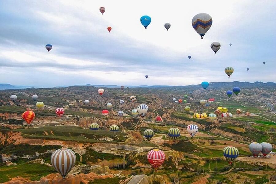 Cappadocia: Göreme Sunrise Hot Air Balloon Ride w/ Breakfast - Coffee, tea, and the breakfast question