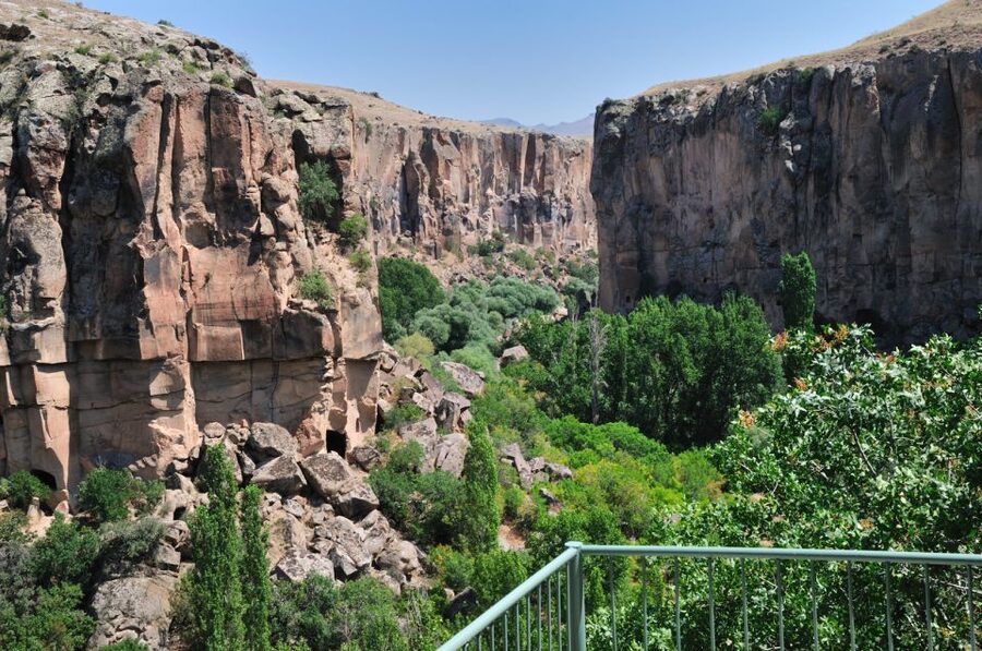 Cappadocia: Green Tour - Ihlara Valley & Underground City - Ihlara Valley trades stone for shade and water