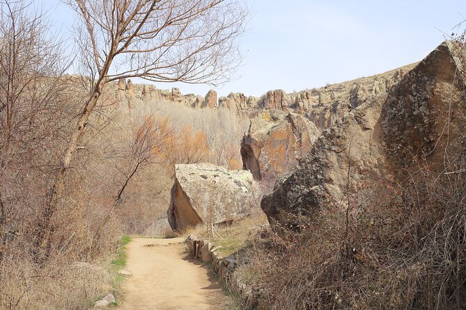 Cappadocia Green Tour with Derinkuyu Nar Lake and Ihlara Valley - Coffee, tea, and a tasting at Beyzade Kuruyemis