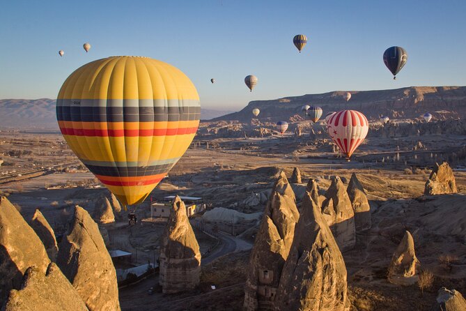 Cappadocia Hot Air Balloon Tour Over Fairychimneys - The 45 to 60-minute flight over Göreme