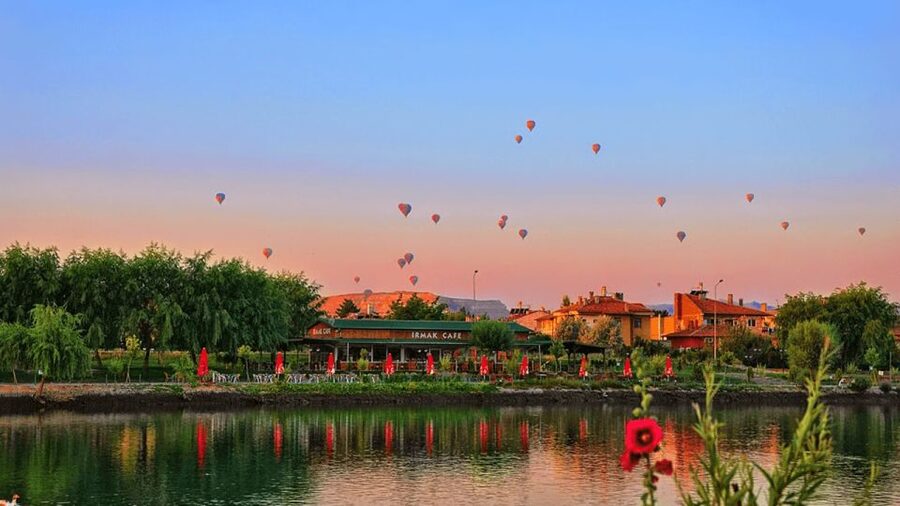 Cappadocia: RED & GREEN MIX TOUR - Love Valley and Paşabağ: Cappadocia’s most unusual rock forms