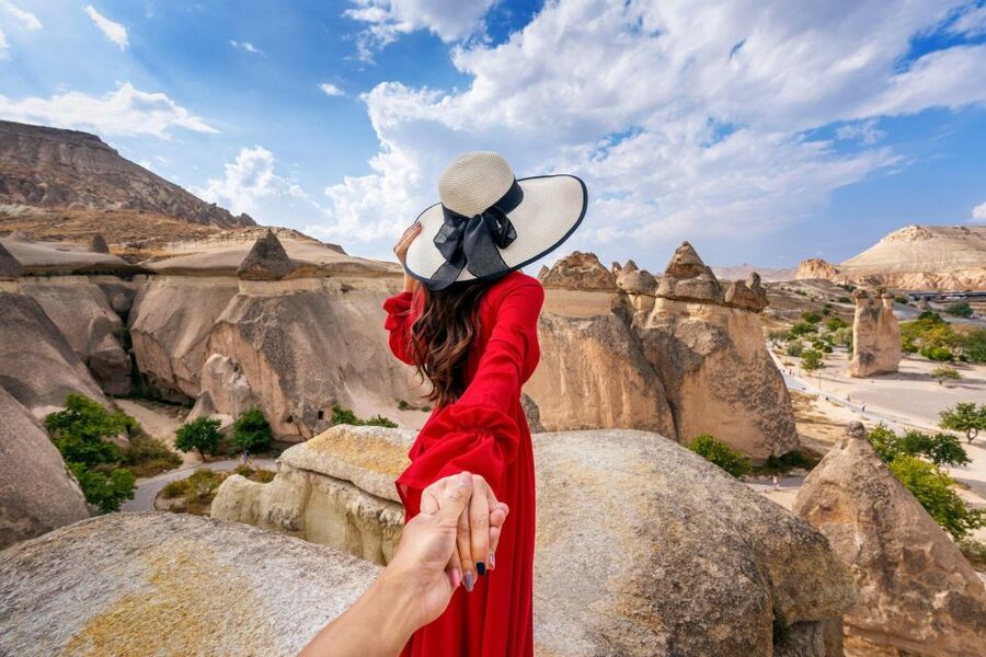 Cappadocia: Small-Group Red Tour, Open Air Museum with Lunch - What the guide adds to the scenery