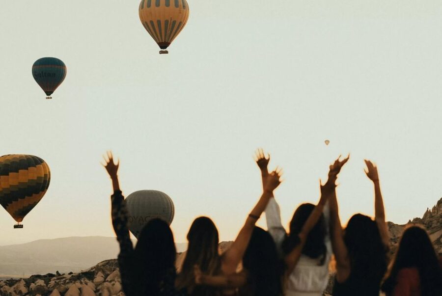 Cappadocia: Sunrise Balloon Watching Tour with Photographer - Balloon cancellations and the weather question