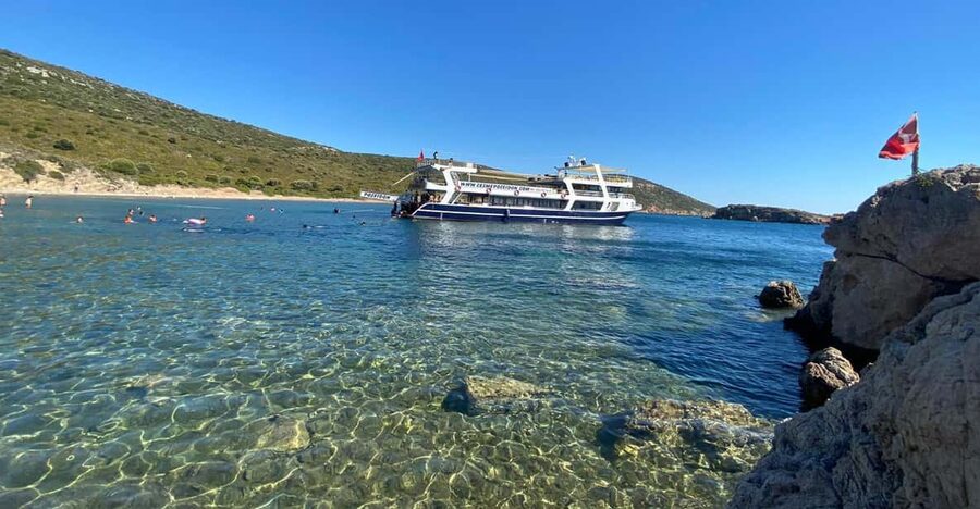 Cesme: Islands and Bays Boat Trip with BBQ Lunch - What to pack for the day