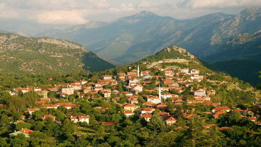 City of Side: Altinbesik Cave and Ormana Village - Altınbeşik Cave and the underground lake