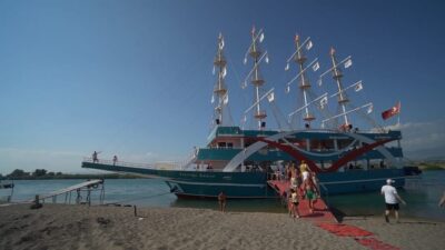 Boat Tour on the Manavgat River w/ Bazaar Trip