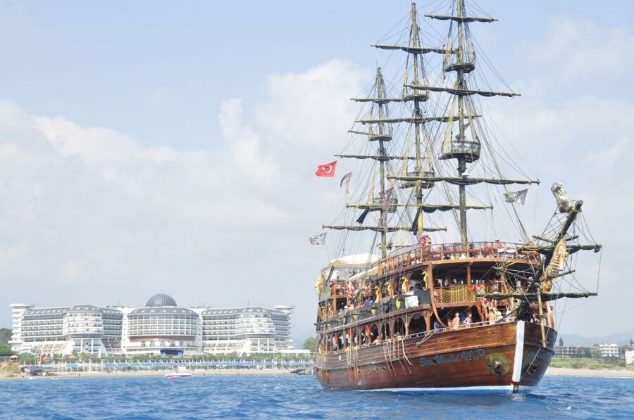 City of Side: Manavgat River Boat Lunch Cruise & Bazaar Tour - A full day from Side to the Manavgat River