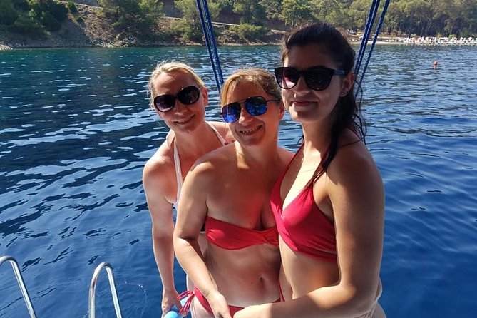 Daily Boat Trip - Lunch, tea, snacks, and the practical comforts onboard
