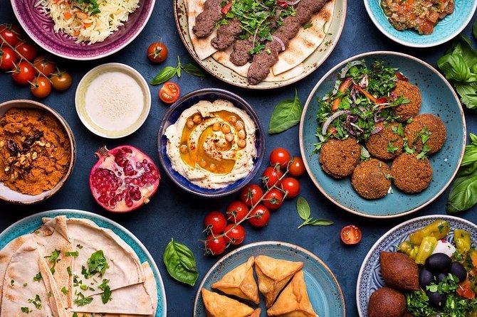 Eating Like a Local: Learn About Diverse Culinary Culture of Turkey - Starting among the spices at Mısır Çarşısı