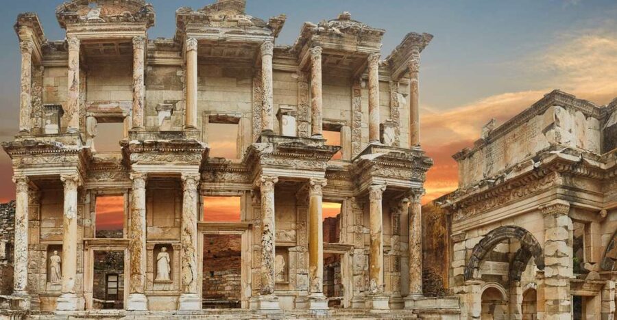 Ephesus and Pamukkale: Day Trip by Plane from Istanbul - Ephesus and the monuments of ancient Asia Minor